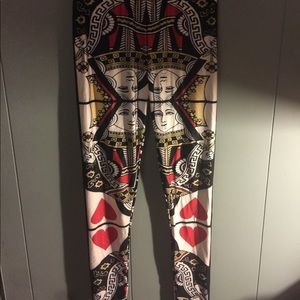 Patterned leggings